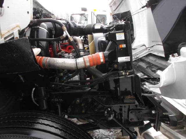 Image #11 (2011 FORD F650 XLT EX/CAB SERVICE TRUCK)